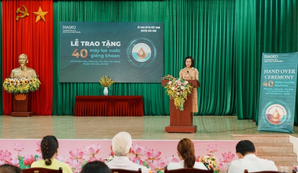 Diageo Vietnam donates water purifiers to locals in Soc Son - Vimarsana News
