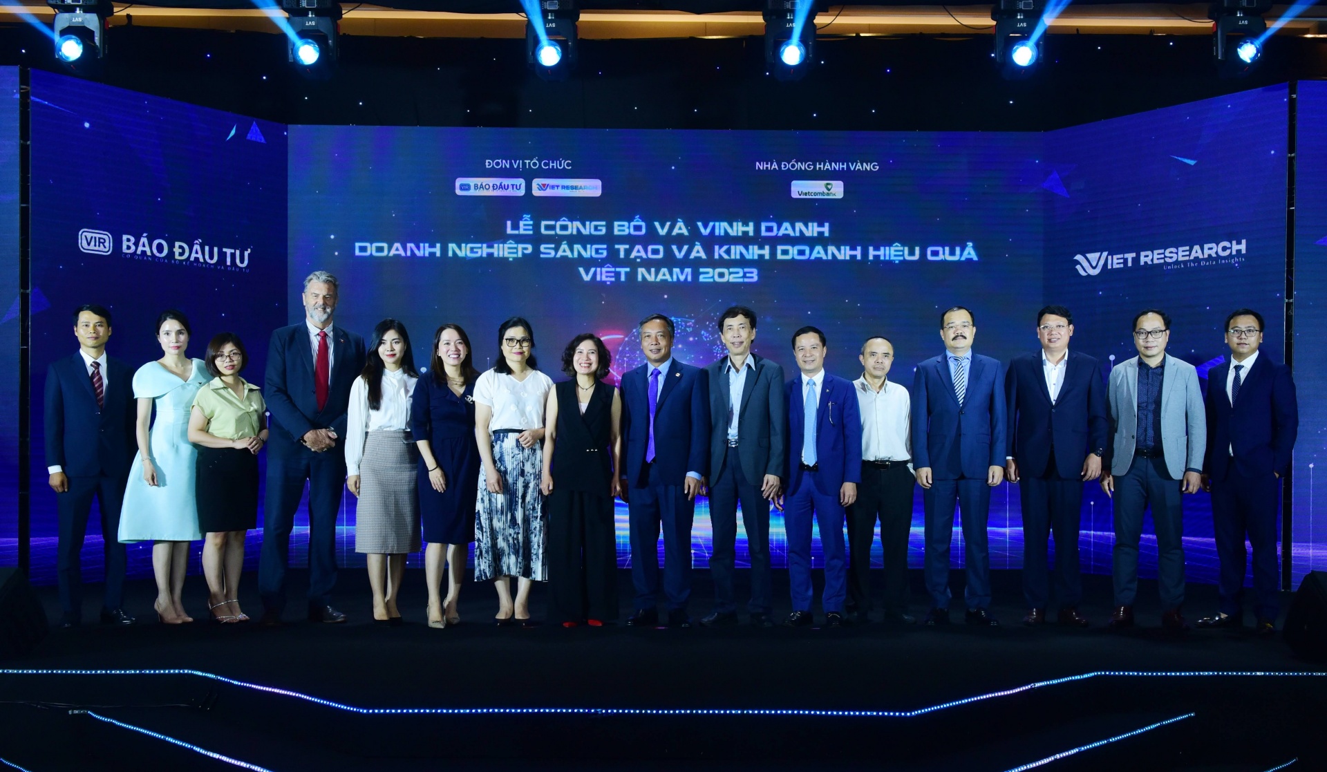 Typical enterprises honoured at the announcement ceremony of list Innovative Enterprises Vietnam 2023