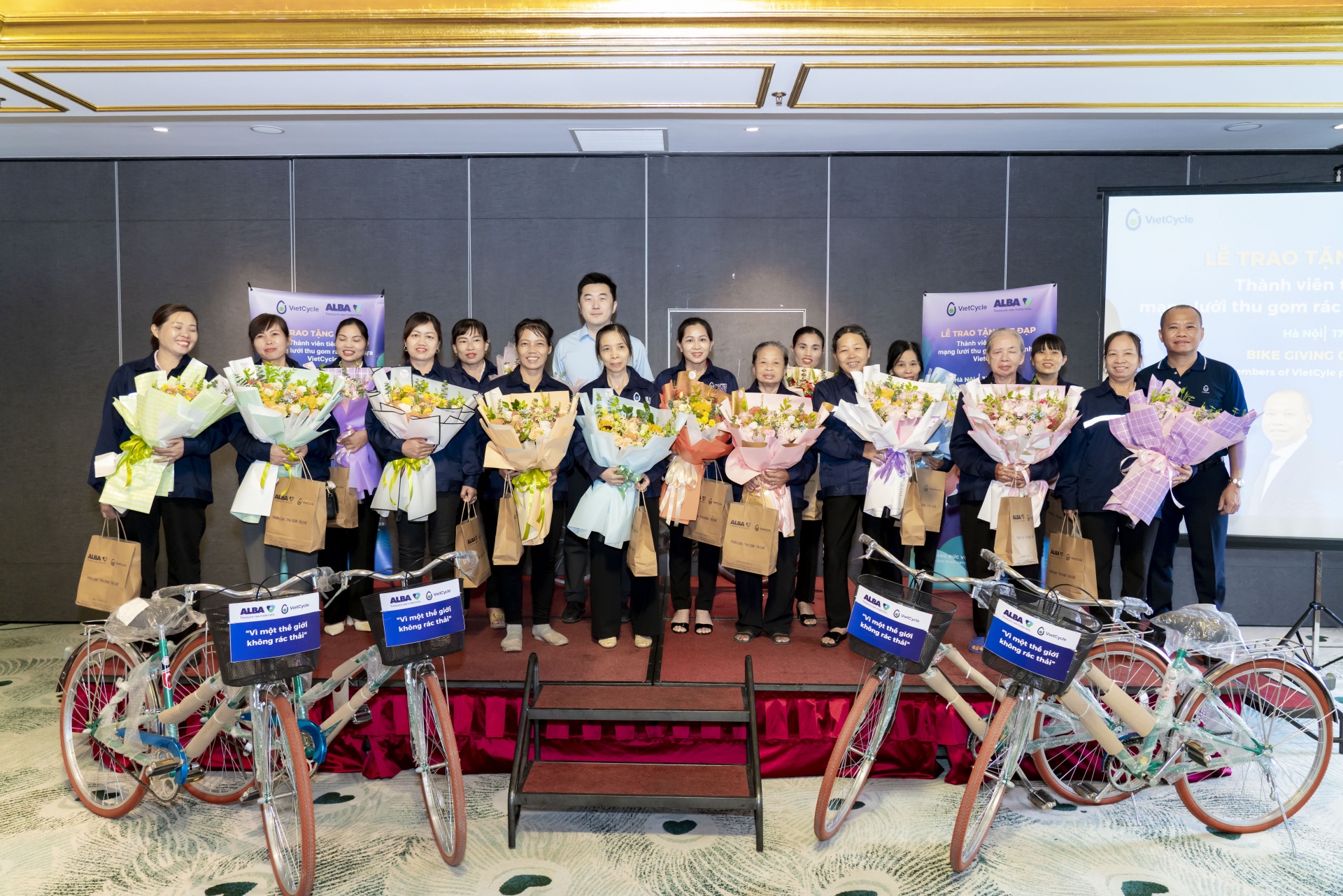 ALBA Group Asia and VietCycle present bicycles to plastic waste collection network