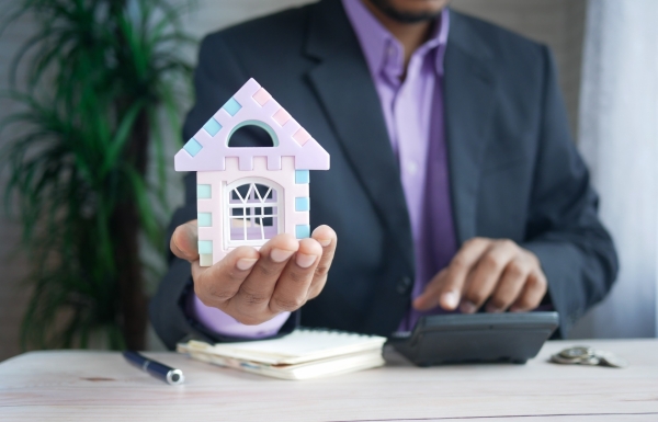 Foreign investors flock to Vietnam"s real estate market - Vimarsana News