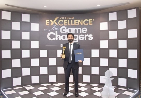 Marico SEA COO receives "Visionary Leader" award - Vimarsana News