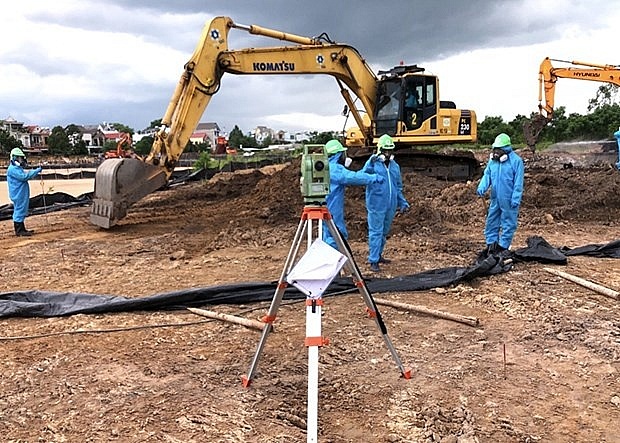 US announces 32 million USD contract for dioxin remediation | Society | Vietnam+ (VietnamPlus)