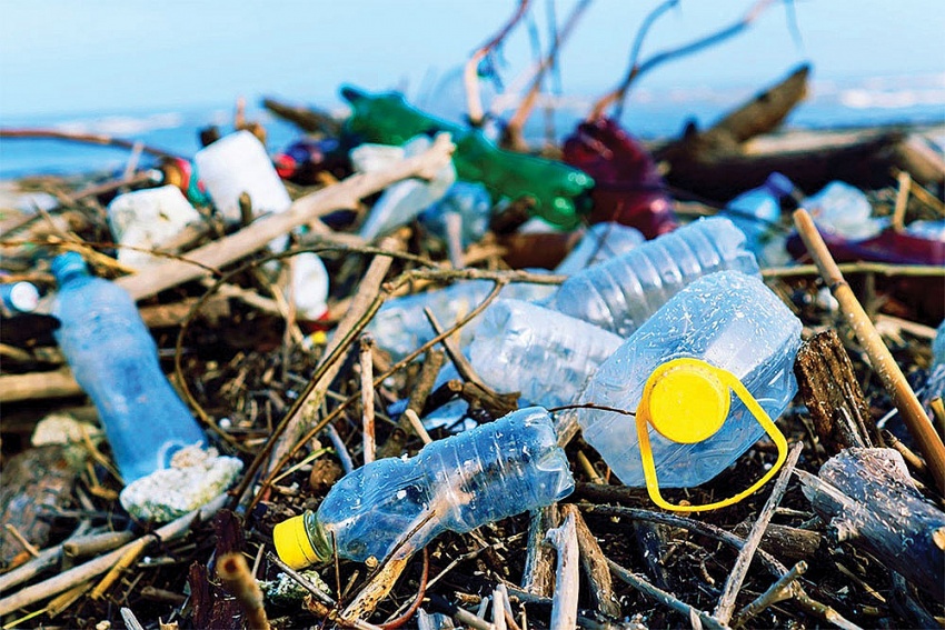 Global treaty in sight for plastics battle