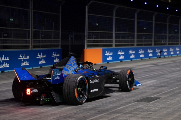 SABIC"s advanced materials propel GENBETA car to break Guinness World Record - Vimarsana News