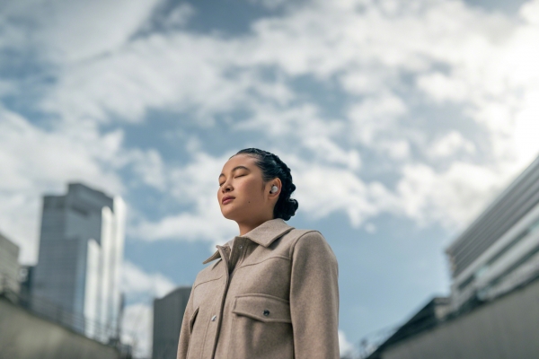 Sony launches new high-tech earbuds in Vietnam - Vimarsana News