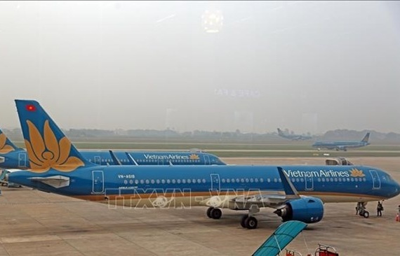 Vietnam Airlines to adjust flight schedules over typhoon Khanun impact