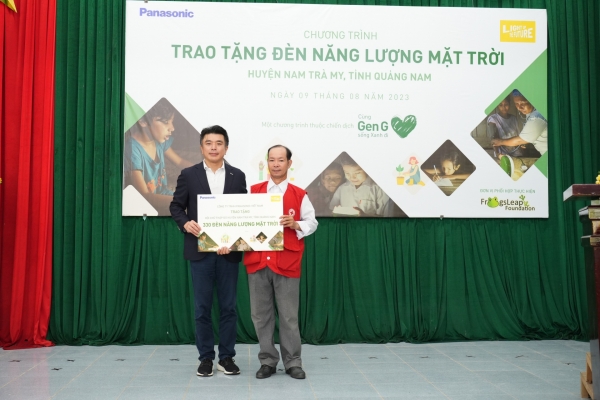 Panasonic brings light to over 300 disadvantaged households in Quang Nam - Vimarsana News