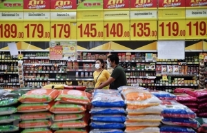 Drought pushes up wholesale prices of rice in Thailand