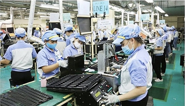 VGCL proposes continuing to aid laid-off workers | Society | Vietnam+ (VietnamPlus)