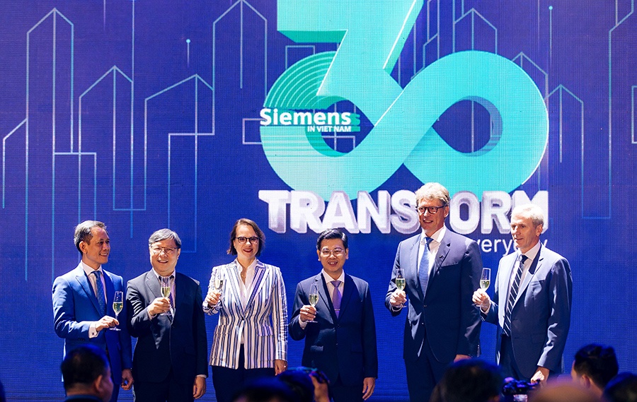 Siemens celebrates 30 years in Vietnam