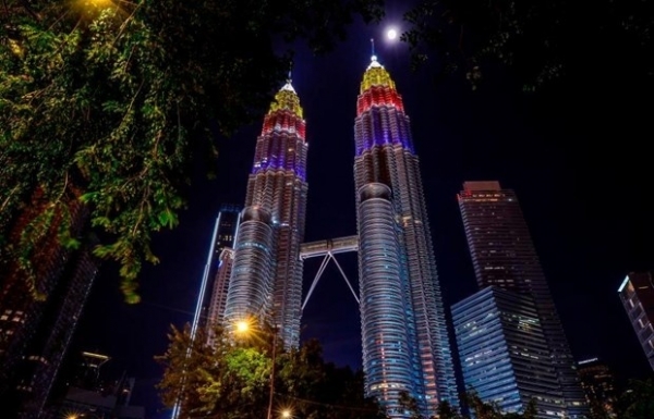 Malaysia attracts foreign investment through friendly approach - Vimarsana News