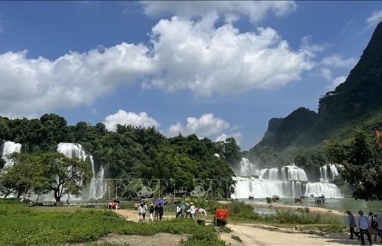 Tours of Ban Gioc - Detian fall to be piloted from September 15
