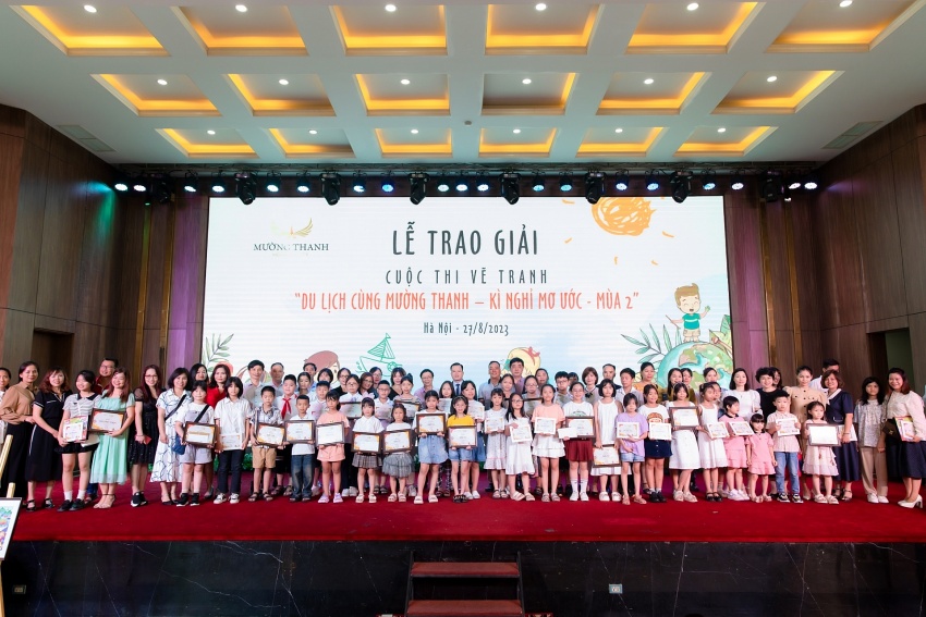 Muong Thanh awards winners for Season 2 drawing contest