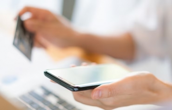 Vietnam banks support "adopt and build" approach to digital transformation - Vimarsana News