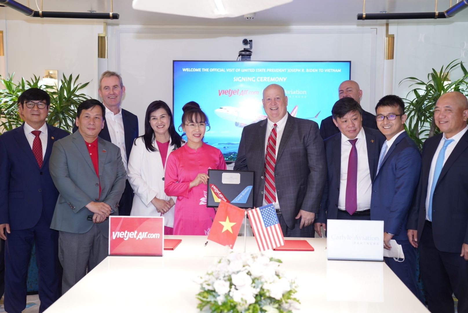 Vietjet and Carlyle Group sign a MoU for aircraft funding worth $550 million