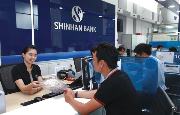 Foreign lenders dominate financials - Vimarsana News