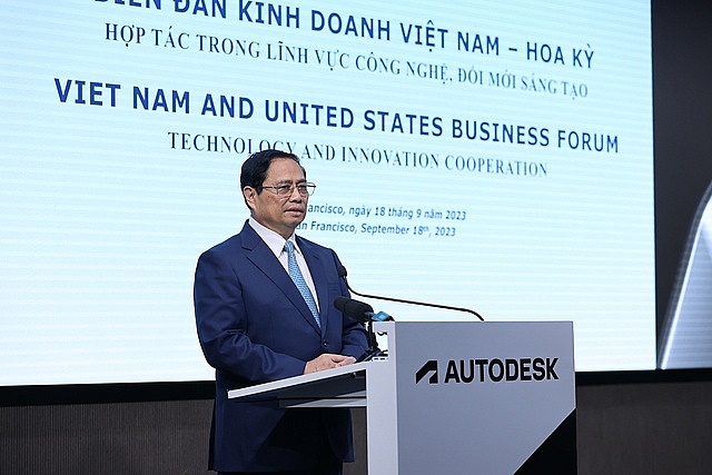 Dozens of tech agreements signed between Vietnam and US corporations