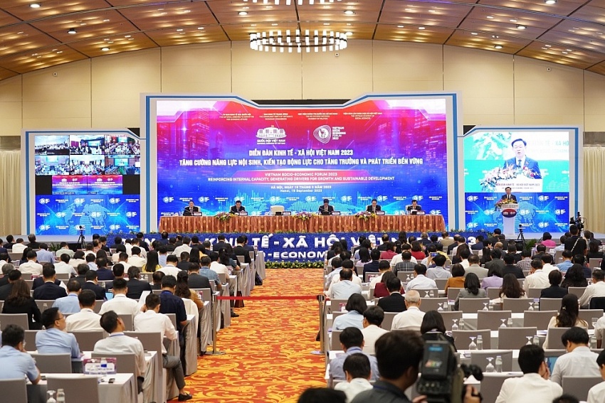 Vietnam socioeconomic forum 2023 to find out the solutions of the three troubles