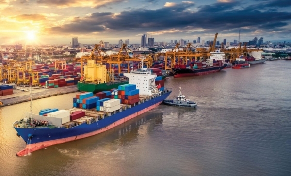 Shipping firms eye rosier future - Vimarsana News
