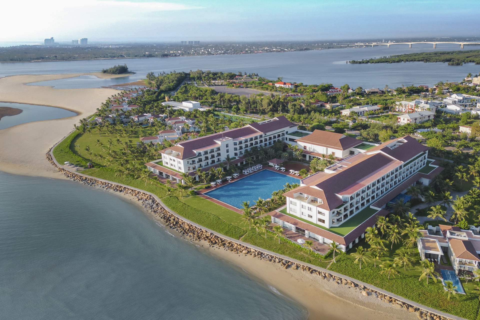 Marriott Bonvoy unveils trio of new beachside resorts in Nha Trang, Danang, and Hoi An