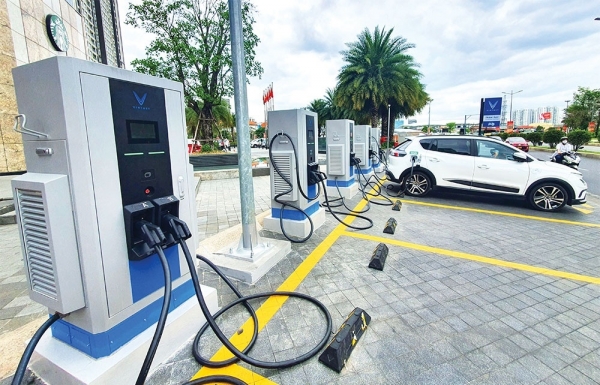 Added spark wanted for EV charge stations - Vimarsana News