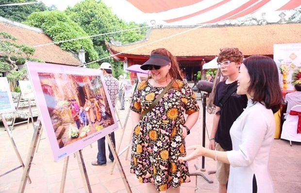 Hanoi offers visitors interesting experiences on capital liberation day