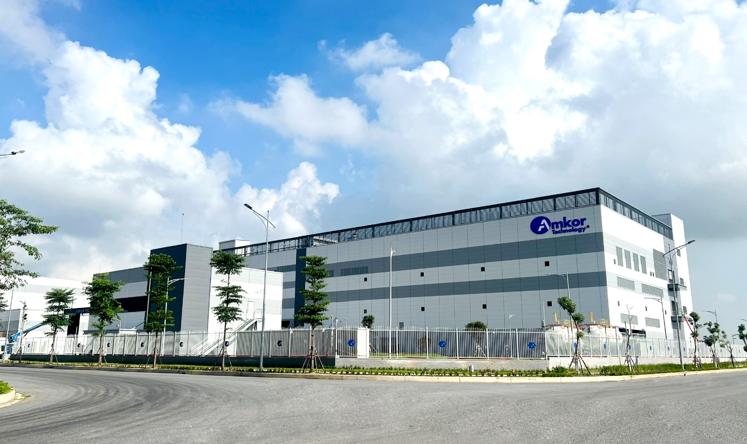 Amkor’s global largest semiconductor plant inaugurated