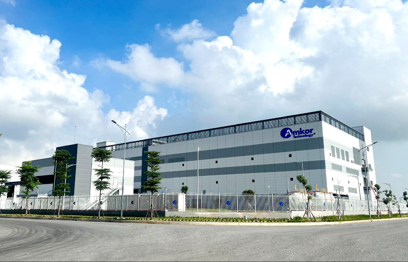 amkors global largest semiconductor plant inaugurated