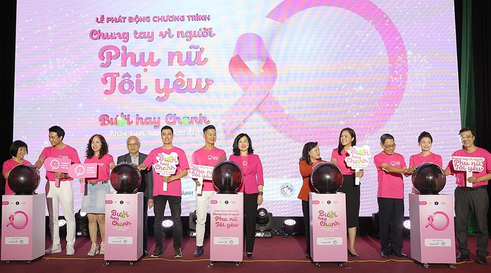 Roche's decade-long commitment to improving women's health in Vietnam