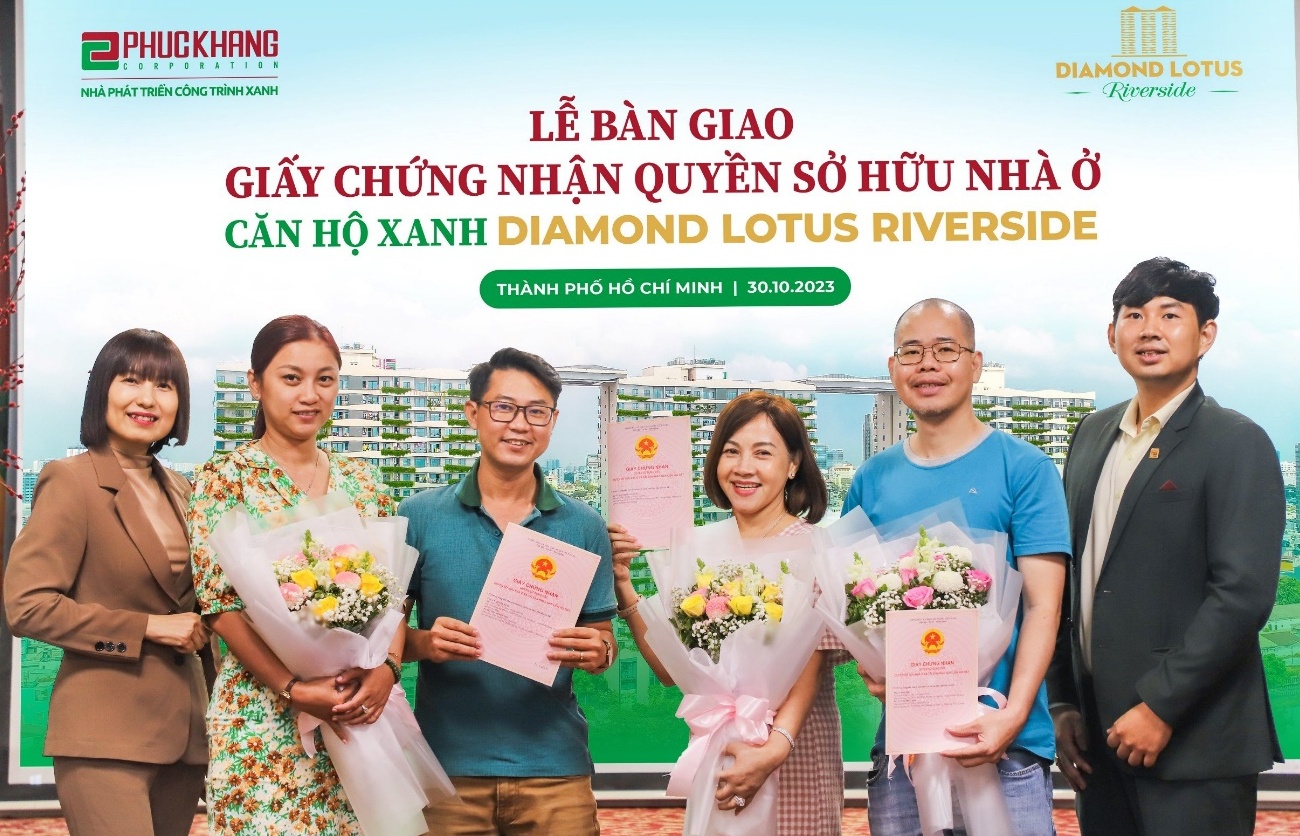 Phuc Khang hands Diamond Lotus Riverside over to residents