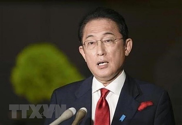 Japanese economy contracts in blow to Kishida