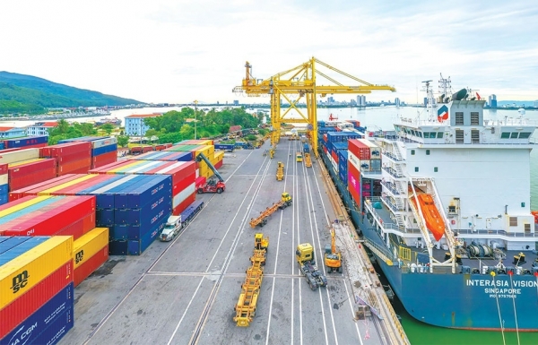 Danang leverages strategic location for logistics growth - Vimarsana News