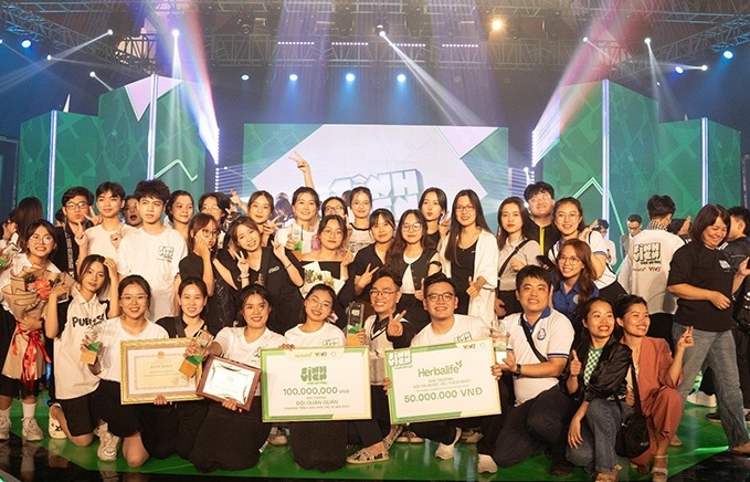 Students get helping hand with Herbalife and reality contest