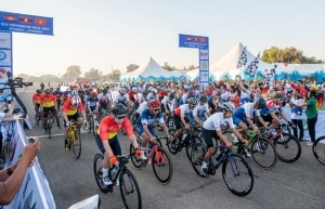 First Cambodia-Laos-Vietnam friendship bicycle race opens in Laos