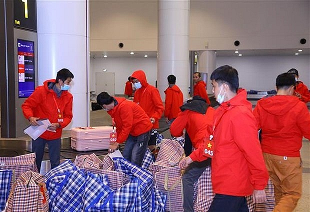 Vietnamese citizens assisted to return home from Myanmar | Society | Vietnam+ (VietnamPlus)