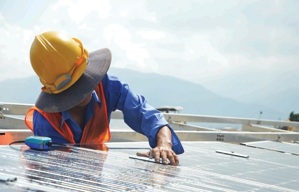 No profit gain for excess rooftop power - Vimarsana News