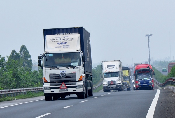 Transport sector faces mixed outlook for 2024