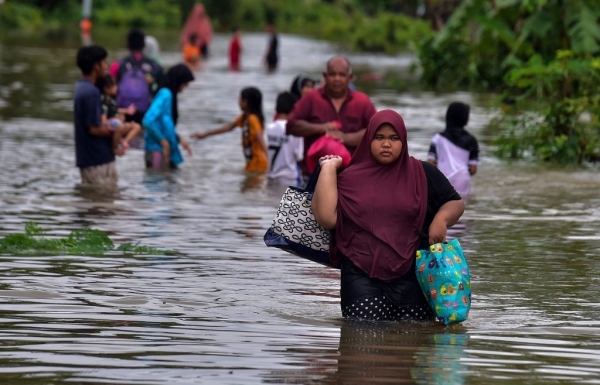 Six dead in floods in southern Thailand - Vimarsana News