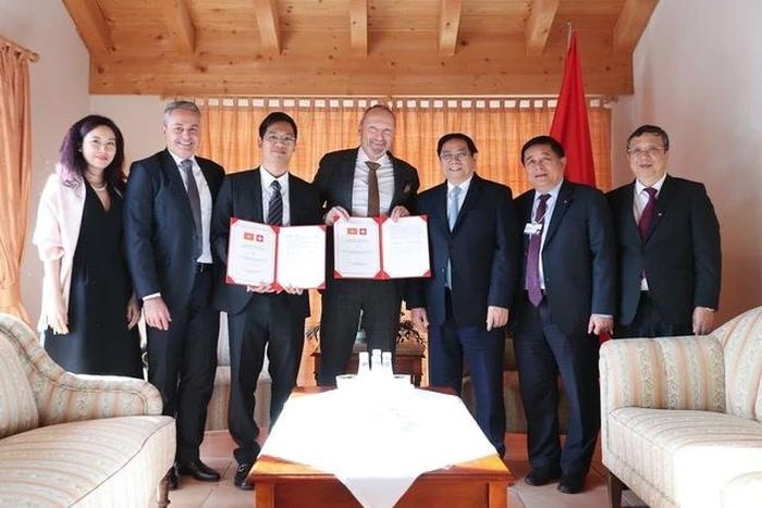 Swiss company staBOO signs MoU with Sao Thai Duong to build bamboo processing factory