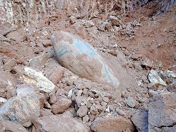 Over 100kg bomb successfully deactivated in Binh Dinh