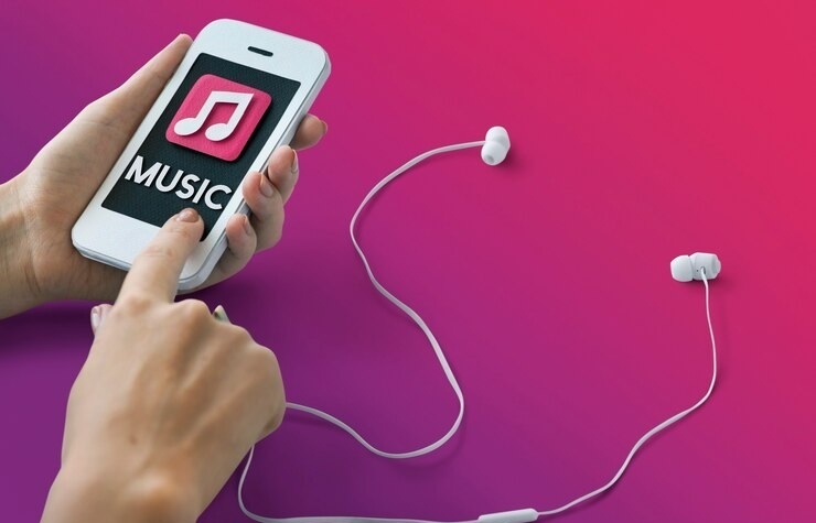 apple hit with 18 bn euro eu fine for music streaming restrictions