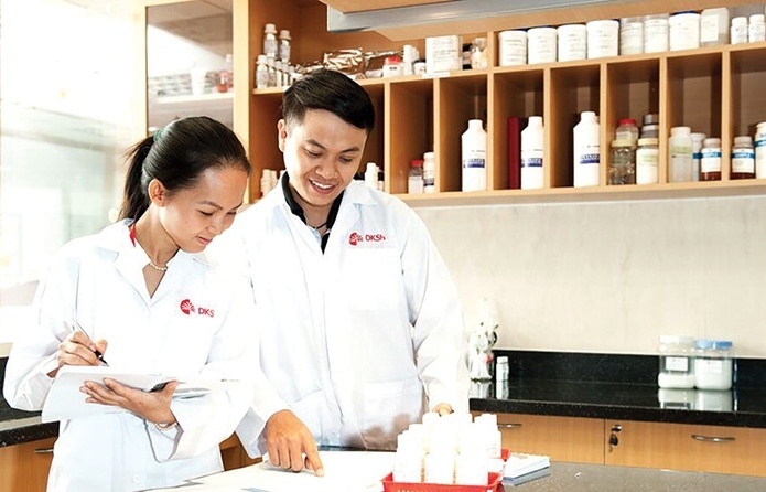 DKSH unveils upgraded lab at Nguyen Tat Thanh University