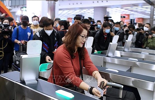Hong Kong prioritises granting visas to Vietnamese skilled workers, tourists | World | Vietnam+ (VietnamPlus)