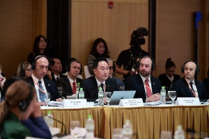 Korean investors need transparency in investment conditions