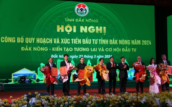 Dak Nong province lures eight projects worth more than $8.4 billion - Vimarsana News