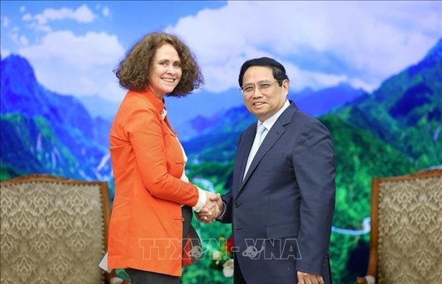PM receives outgoing WB Country Director
