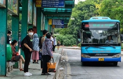 e tickets introduced to hanoi bus service