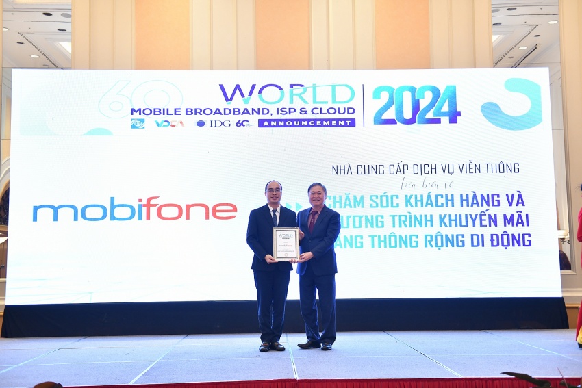Broadband summit and awards held in Vietnam