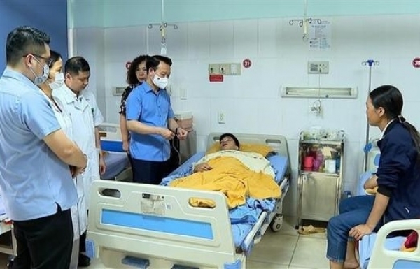PM asks for prompt actions to fix consequences of serious workplace accident in Yen Bai - Vimarsana News