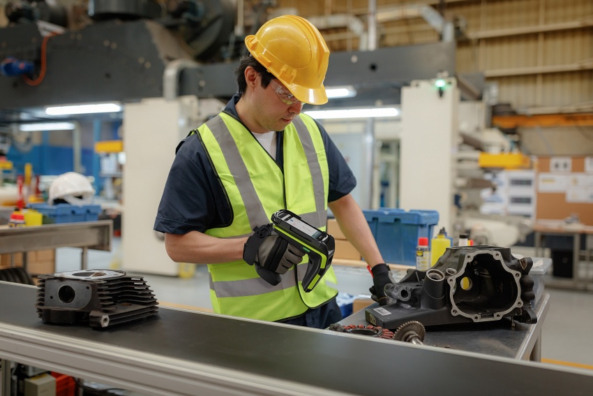 Empowering manufacturers with real-time data-driven insights